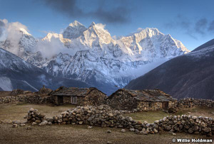 Thamserku and Kantega